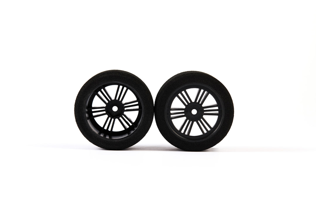 Set of 2 on-road Tyres - Foam 35 Shore - Triple-split-spoke - 30/66mm - pre-glued - 1/10