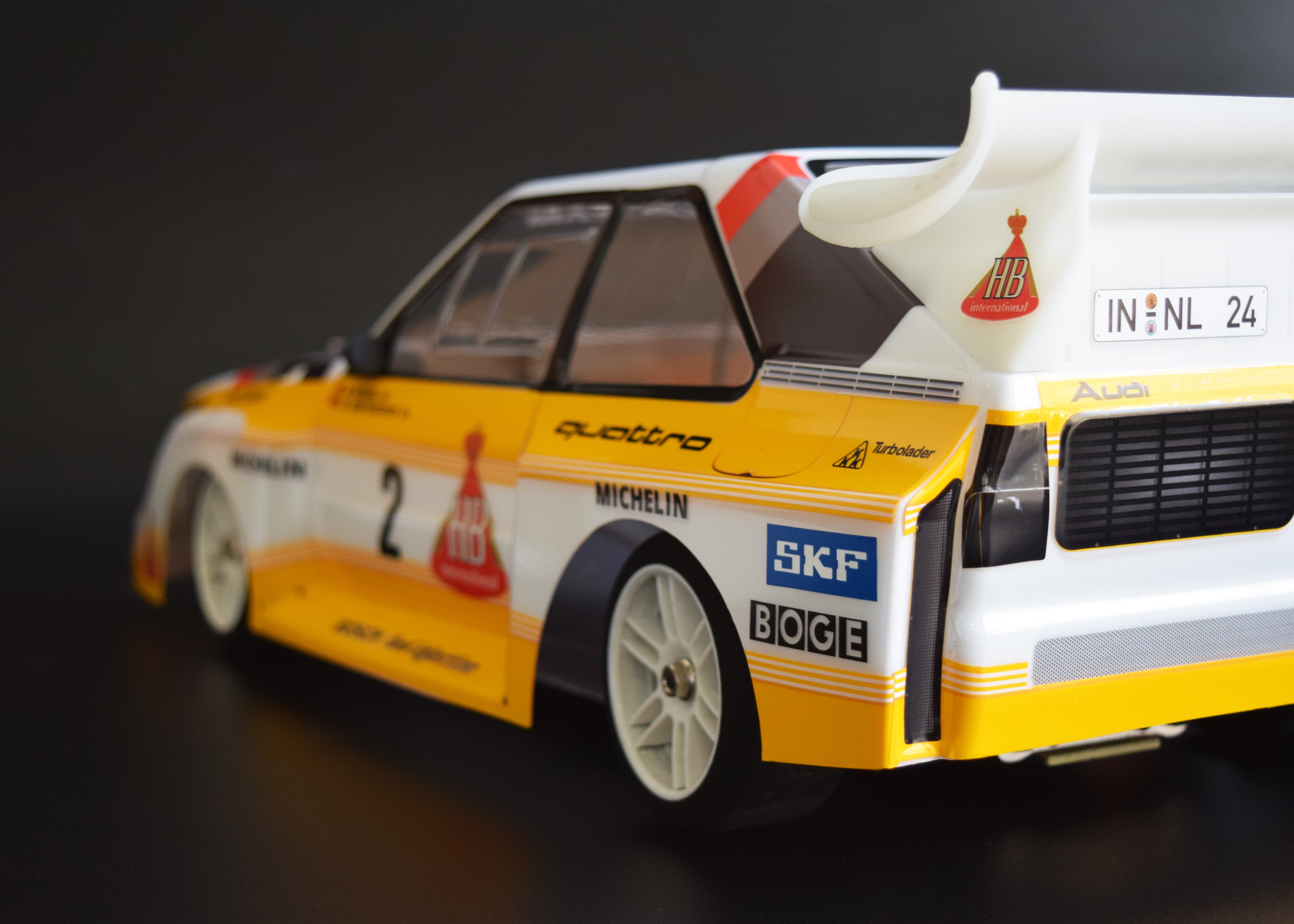 アウディ スポーツクワトロ S1 Audi Quattro ラジコン用ボディ