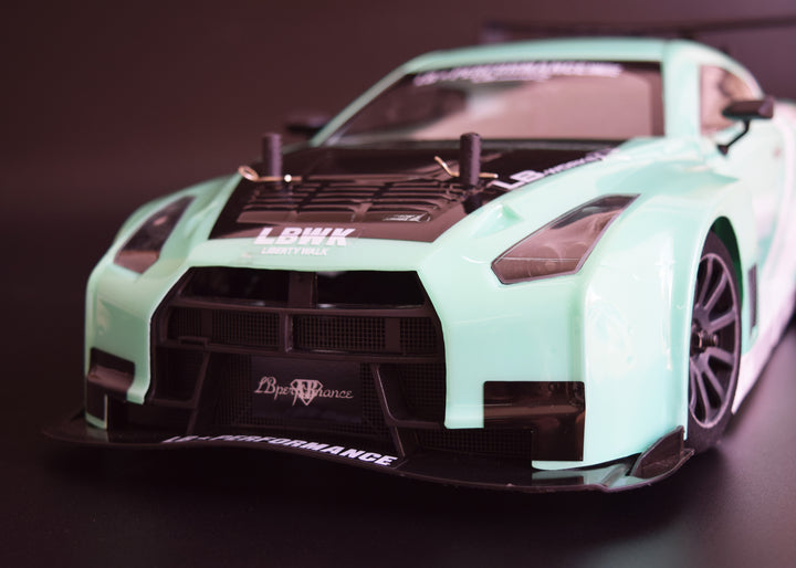 Nissan R35 Liberty Walk Body Fully-assembled RTM (Ready-to-mount) (Width: 190 mm) 1/10